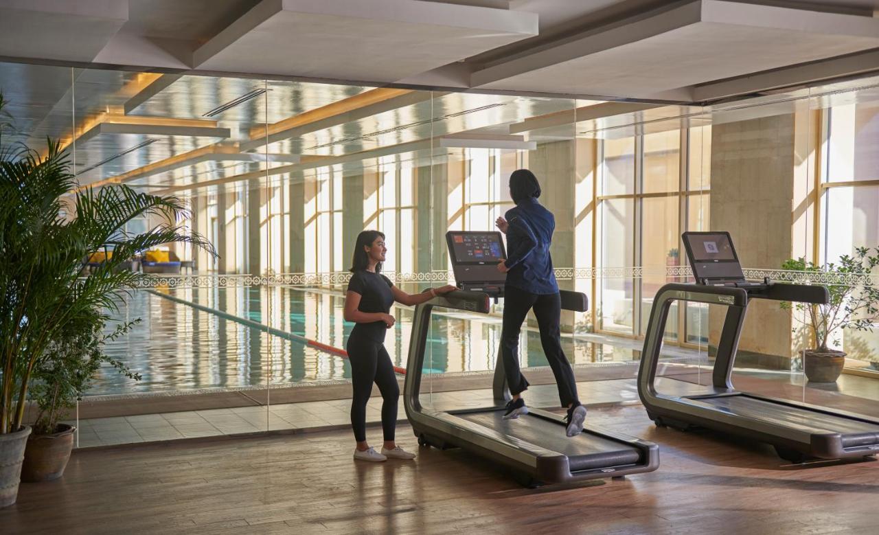 Grand Hyatt Doha Hotel & Villas Exterior photo The gym at The Hari