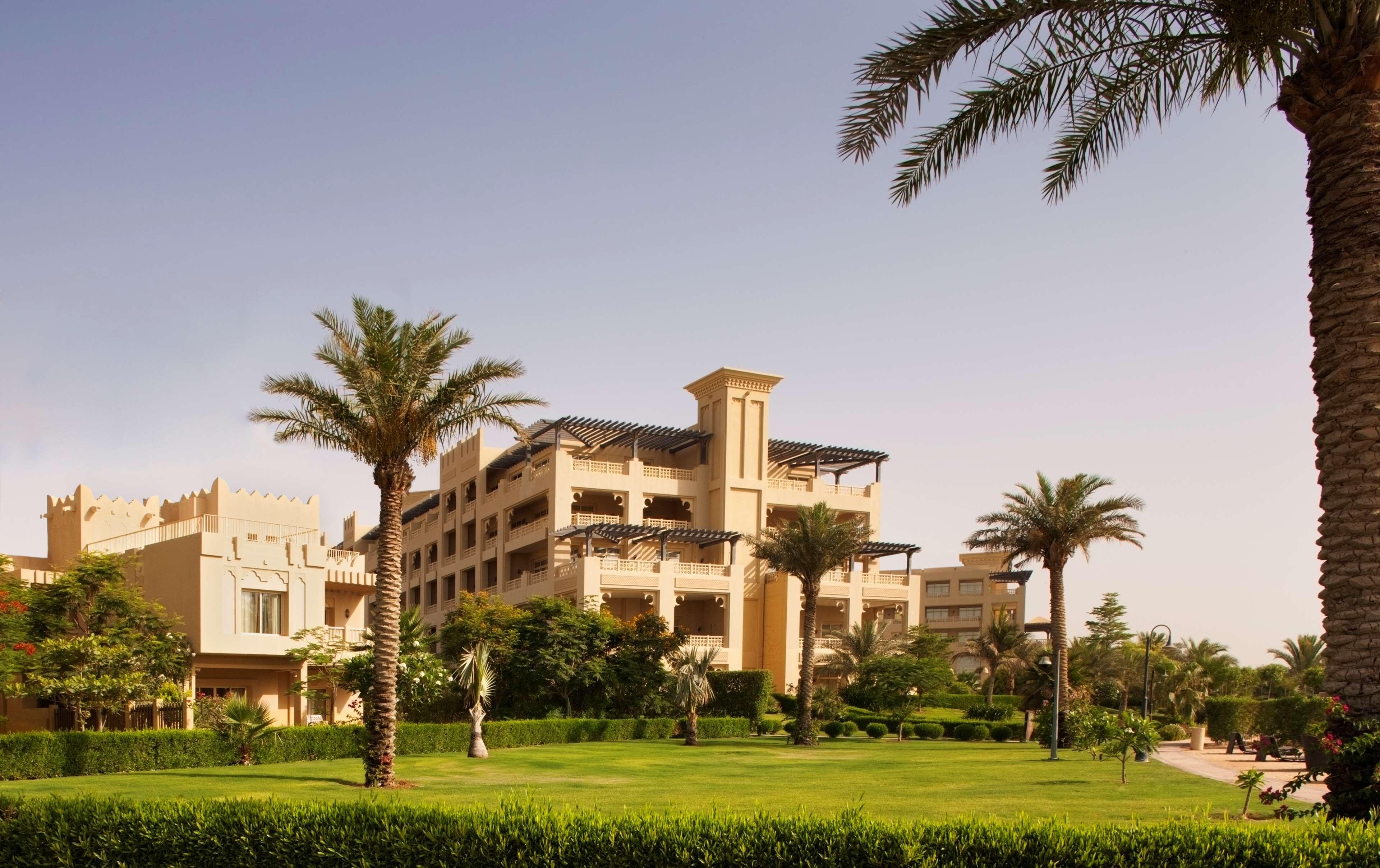 Grand Hyatt Doha Hotel & Villas Exterior photo The Village
